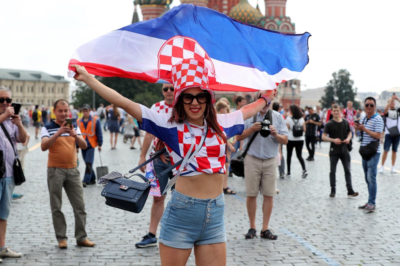 Hrvatski navijači okupirali centar Moskve!