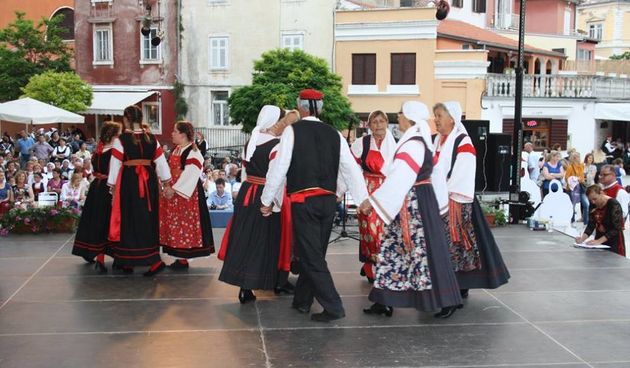 Etno dani 2016.: Prva večer smotre folklora