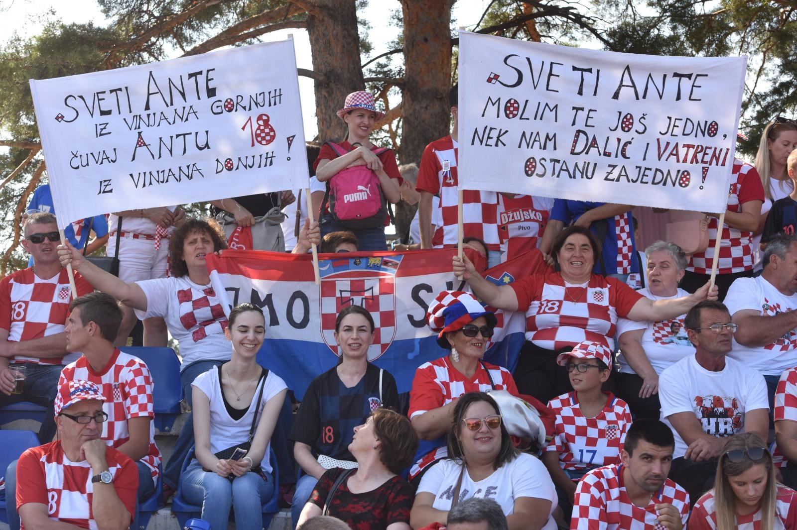 U Livnu priređen veličanstven doček Zlatku Daliću U Livnu priređen veličanstven doček Zlatku Daliću