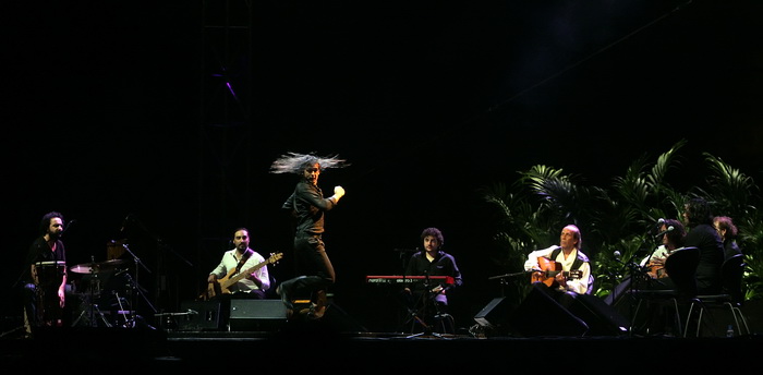Pula, 230810.
Paco de Lucia i band nastupili su u Pulskoj areni u sklopu turneje 2010.
Foto: Srecko Niketic / CROPIX
