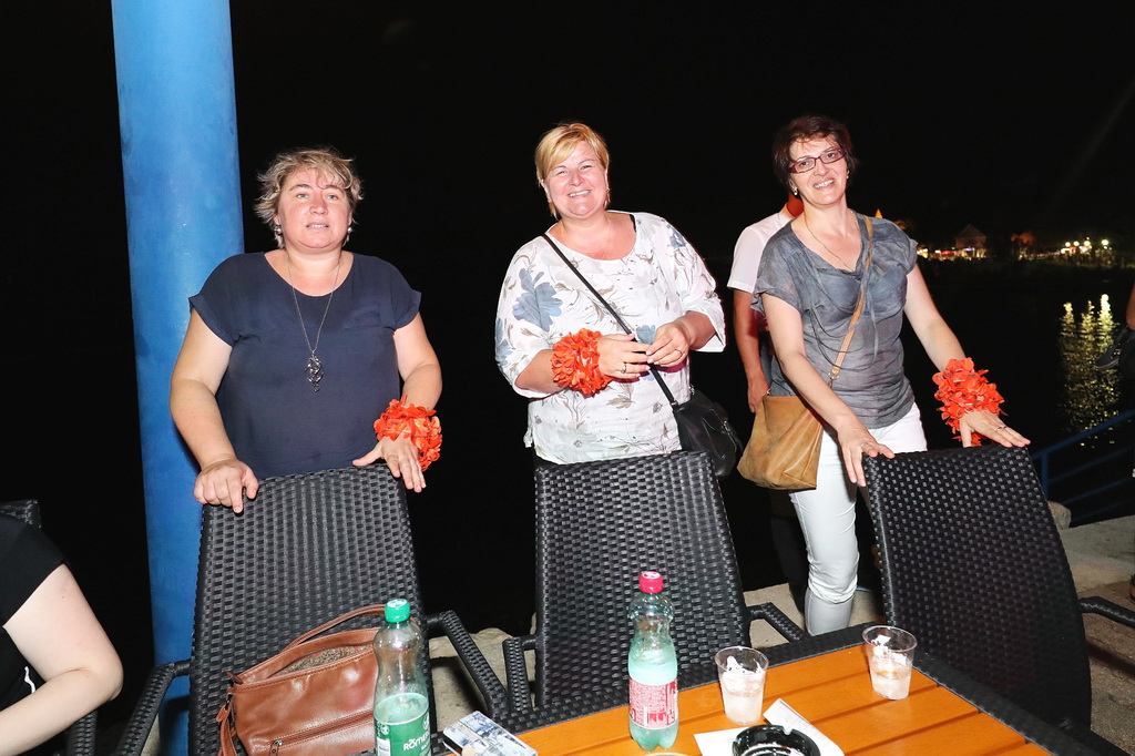 Fenomenalni Petar Grašo raspjevao i rasplesao Biograd Fenomenalni Petar Grašo raspjevao i rasplesao Biograd