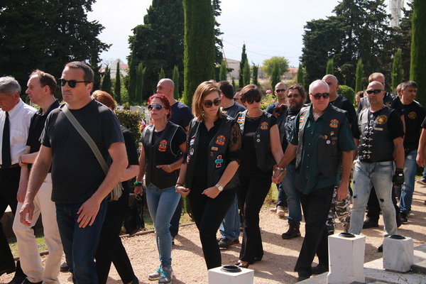 Posljednji ispraćaj zadarskog fotografa i umirovljenog satnika HV-a, Roberta Lerge na Gradskom groblju Zadar