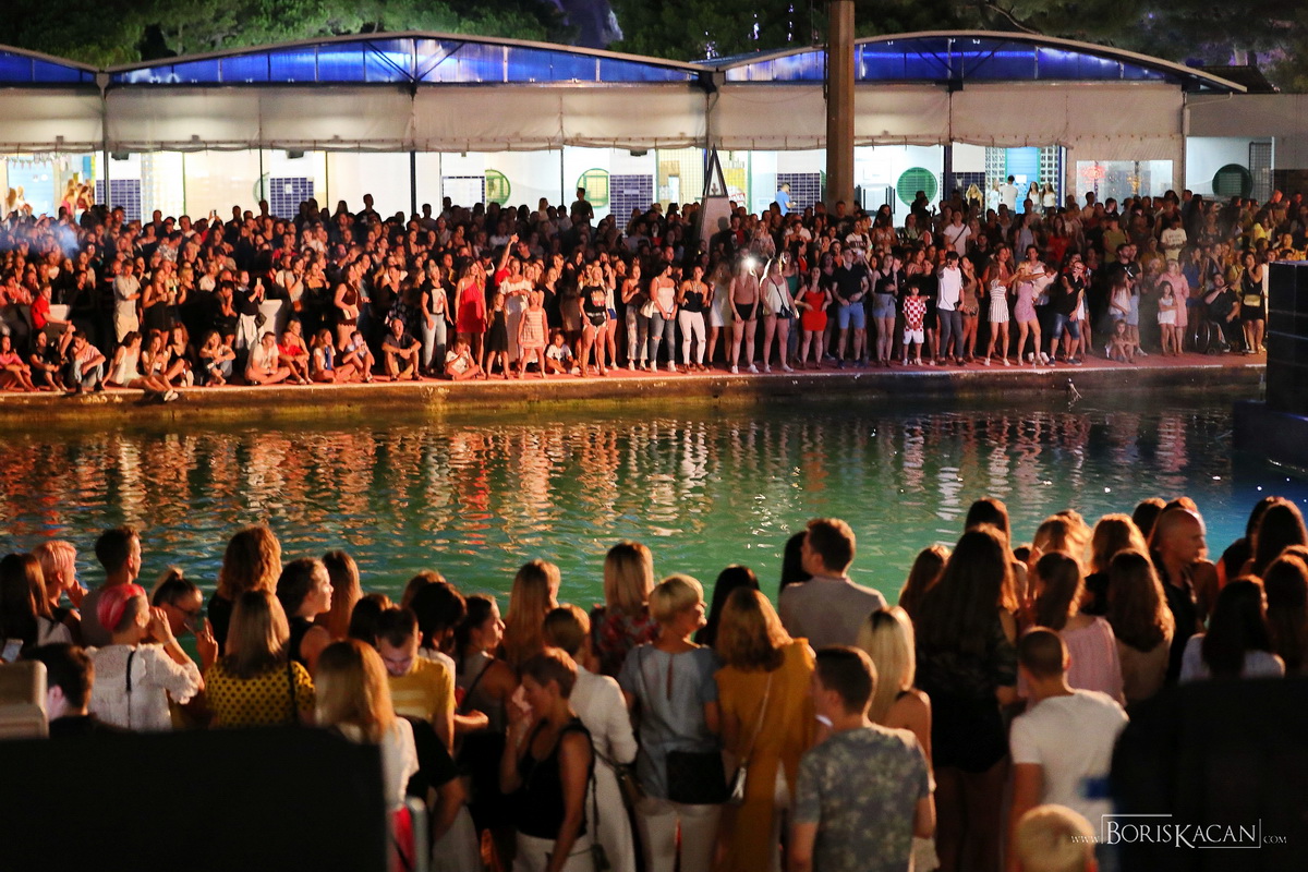 Severina oduševila nastupom na bazenu Ilirije u Biogradu na Moru