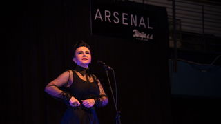 Veličanstvena Amira Medunjanin oduševila Zadrane u klubu Arsenal. Foto: Vinko Pešić Veličanstvena Amira Medunjanin oduševila Zadrane u klubu Arsenal. Foto: Vinko Pešić