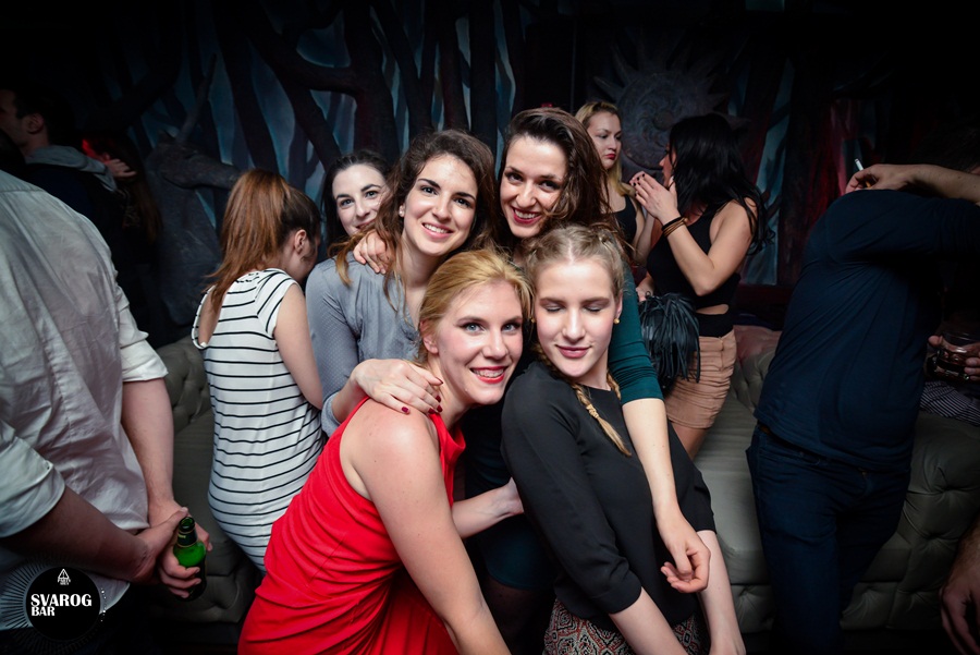 Subotnji party u Svarog baru