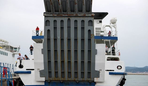 Trajekt “Vladimir Nazor” zbog kvara s Ista se vratio u Gaženicu