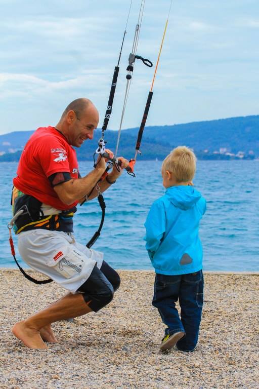 Wind i Kite surfing na Kolovarama 3. studenog 2013.  foto: Tome Grbeša