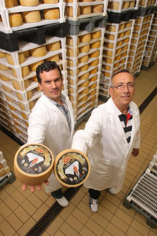 Paški sir sirane Gligora osvojio titulu najboljeg sira na svijetu, Photo: Dino Stanin/PIXSELL Paški sir sirane Gligora osvojio titulu najboljeg sira na svijetu, Photo: Dino Stanin/PIXSELL