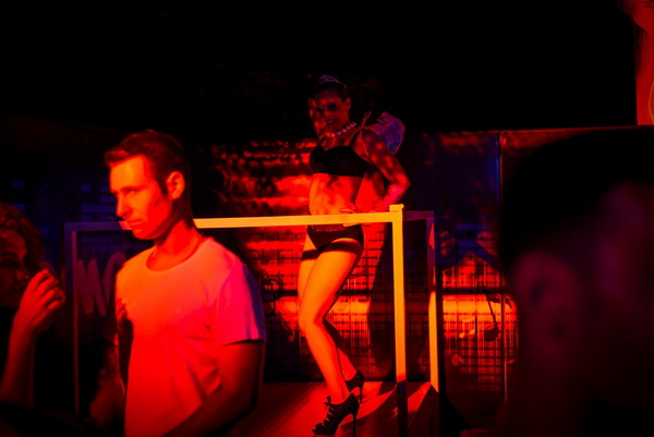 Odlična zabava u Noštromo i Vagabundo barovima na Viru