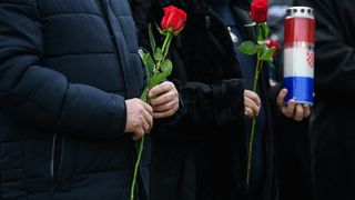 Zadar: Odavanje počasti kod spomenika hrvatskim braniteljima povodom obljetnice VRO Maslenica Zadar: Odavanje počasti kod spomenika hrvatskim braniteljima povodom obljetnice VRO Maslenica