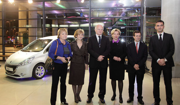 Tomislav Miletić, direktor Peugeot Hrvatska, Želimir Šikonja, INA d.d., Dijana Pleština, Vladin ured za razminiranje, Zrinka Vrabec Mojzeš, Ured Predsjednika, Jerome Pasquier, francuski Veleposlanik.