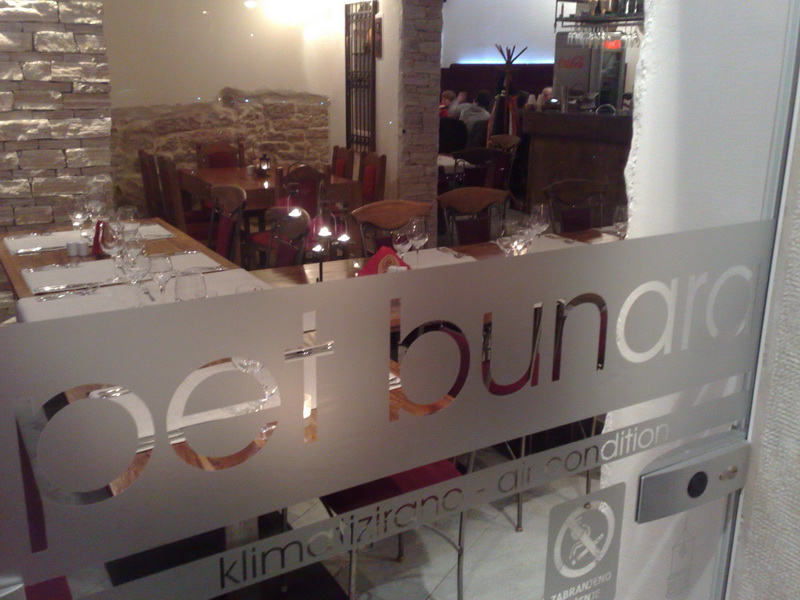 Restoran Pet bunara Restoran Pet bunara