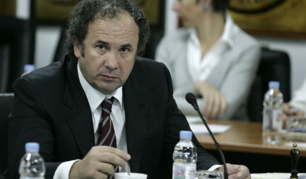 Split, 141009.
Danas je odrzana sjednica Gradskog vijeca grada Splita.
Gradonacelnik Splita Zeljko Kerum za vrijeme sjednice Gradskog vijeca.
Foto: Jakov Prkic / CROPIX