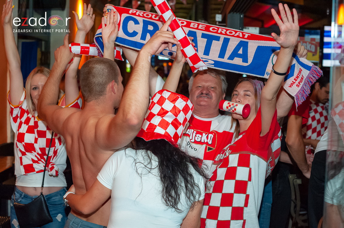 Zadar je gorio: Velika fešta nakon plasmana Vatrenih u finale Svjetskog prvenstva