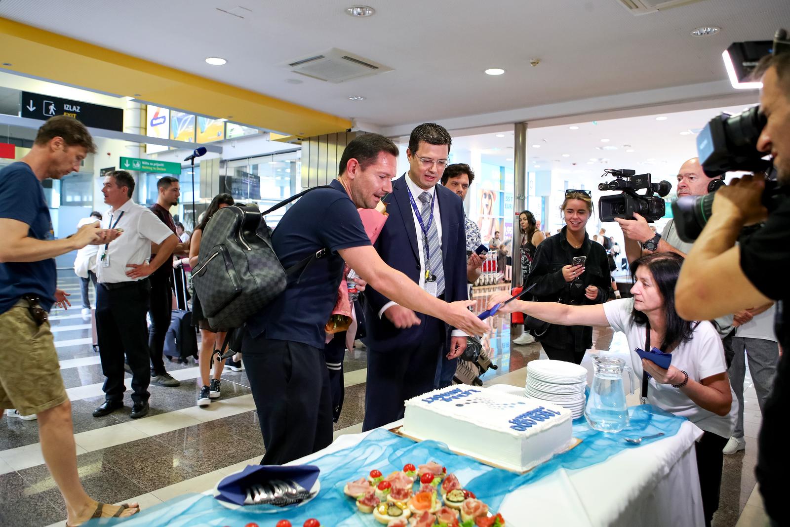 Milijunti putnik sletio u Zračnu luku Zadar