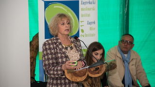 U Vrtovima lunjskih maslina održana 12. Lunjska maslinada. Foto: Vinko Pešić