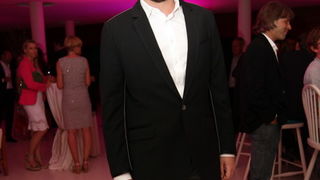 Zadar, 040512.
Falkensteiner Hotel & Spa Iadera u Punta Skali u Petrcanima kraj Zadra. Investicija vrijedna 160 milijuna eura prema rijecima celnih ljudi isplatila se. Hotel koji je otvoren lani u srpnju, danas je otvoren i sluzbeno. Na otvorenju su bile Zadar, 040512.
Falkensteiner Hotel & Spa Iadera u Punta Skali u Petrcanima kraj Zadra. Investicija vrijedna 160 milijuna eura prema rijecima celnih ljudi isplatila se. Hotel koji je otvoren lani u srpnju, danas je otvoren i sluzbeno. Na otvorenju su bile