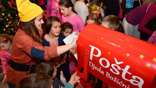 Supernova Zadar: Sveti Nikola i kamion Djeda mraza, Foto: Iva Perinčić Supernova Zadar: Sveti Nikola i kamion Djeda mraza, Foto: Iva Perinčić