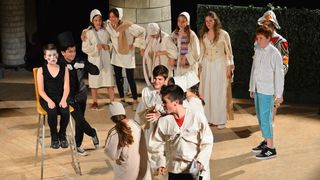 Donatolina 2: Doživljaji slavnog Rodriga u crkvi sv. Dominika Donatolina 2: Doživljaji slavnog Rodriga u crkvi sv. Dominika