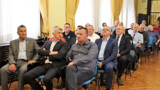 Primanjem u Domu županije uz dodjelu prigodnih zahvalnica svečano je obilježena 32. godišnjica osnutka i borbenog djelovanja 112. brigade Hrvatske vojske.