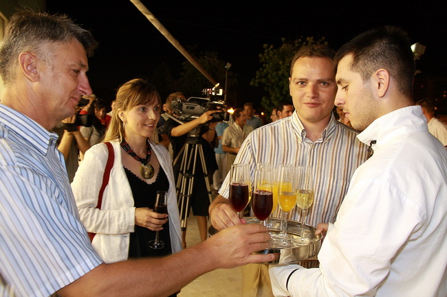 MAS: primanje sudionika U20 EP u ko