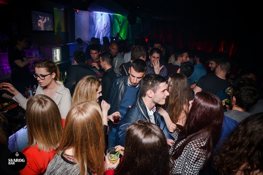 Subotnji party u Svarog baru