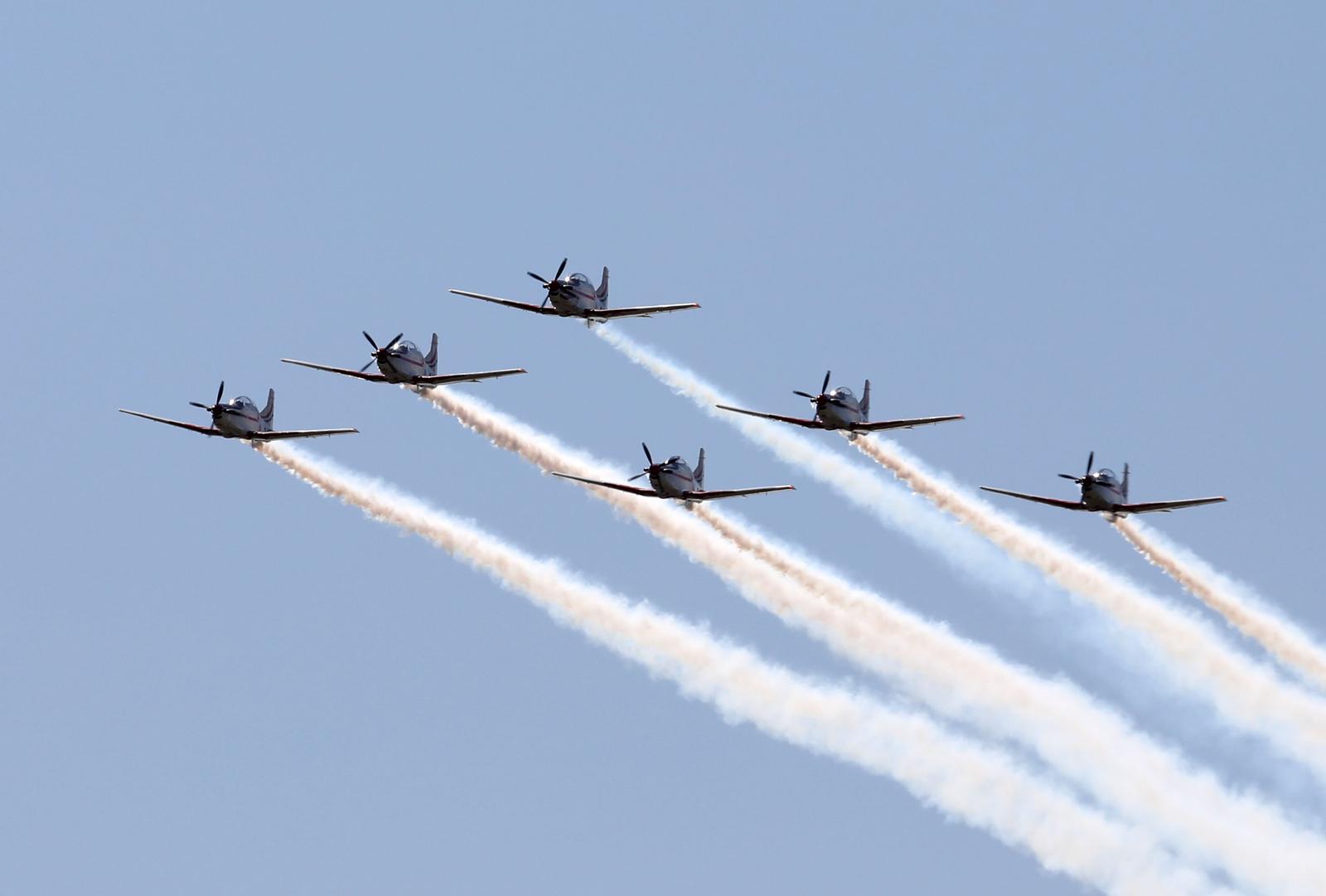 Preleti Rafalea i Krila oluje na obilježavanju 29. obljetnice VRO Oluja @ Knin Preleti Rafalea i Krila oluje na obilježavanju 29. obljetnice VRO Oluja @ Knin