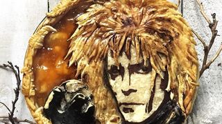 Jessica Leigh Clark Bojin pravi pite kakve još niste vidjeli! Jessica Leigh Clark Bojin pravi pite kakve još niste vidjeli!