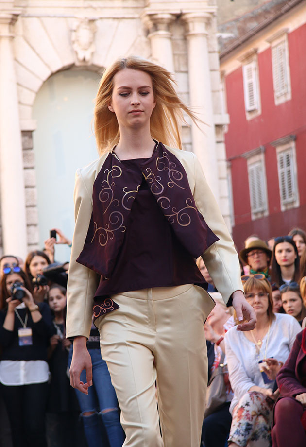 Modna revija državnog natjecanja mladih dizajnera Modna revija državnog natjecanja mladih dizajnera