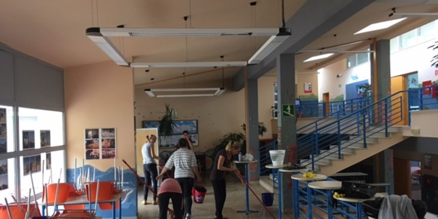 Velika šteta od poplave u OŠ Valantin Klarin u Preku Velika šteta od poplave u OŠ Valantin Klarin u Preku