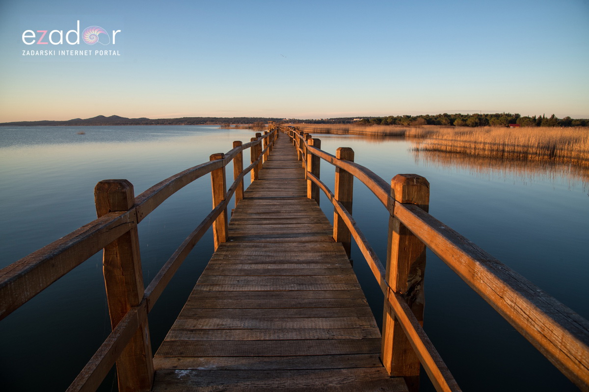 Nedjeljno svitanje na Vranskom jezeru Nedjeljno svitanje na Vranskom jezeru