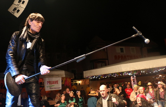 Virski karneval & maškare: Plesna maškarana fešta uz Jasmina Stavrosa