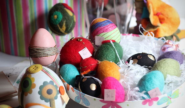 Restoran Bar Atrij: Prodajna izložba uskrsnih pisanica Silvijane Dražović, Foto: Saša Čuka