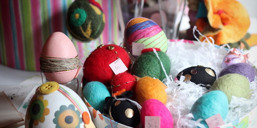 Restoran Bar Atrij: Prodajna izložba uskrsnih pisanica Silvijane Dražović, Foto: Saša Čuka