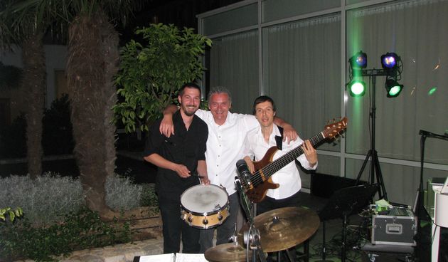 Alvarez trio u Sky baru