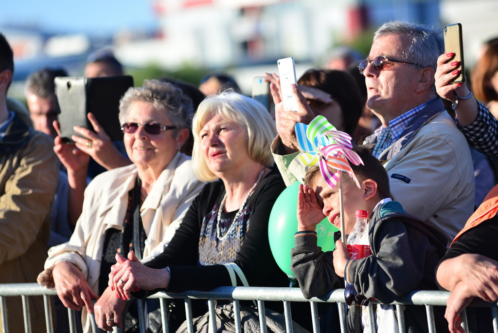 Otvorenje Peveca uz Mladena Grdovića i Klapu Intrade Otvorenje Peveca uz Mladena Grdovića i Klapu Intrade