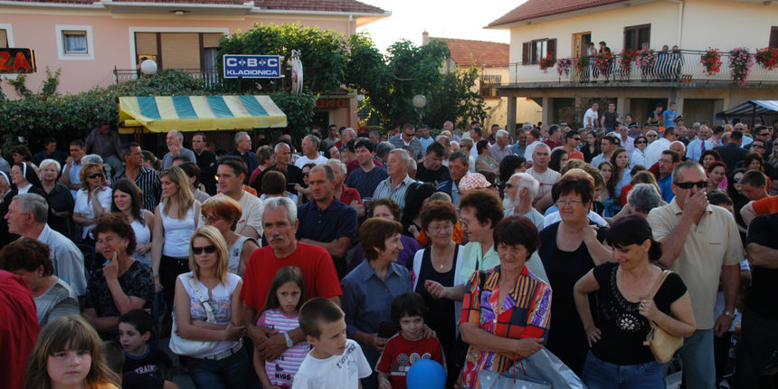bibinje,danopcine,otkrivanje spomenika franji tudjmanu bibinje,danopcine,otkrivanje spomenika franji tudjmanu