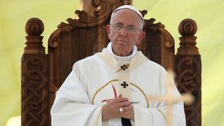 Sarajevo, Bosna i Hercegovina – Sluzbeni posjet pape Franje Sarajevu. Ovo je treci papinski posjet Bosni i Hercegovini. Prethodni posjeti pape Ivana Pavla II bili su pastoralni dok je posjet pape Franje primarno drzavnicki. Nakon susreta s drzavnim duznos Sarajevo, Bosna i Hercegovina – Sluzbeni posjet pape Franje Sarajevu. Ovo je treci papinski posjet Bosni i Hercegovini. Prethodni posjeti pape Ivana Pavla II bili su pastoralni dok je posjet pape Franje primarno drzavnicki. Nakon susreta s drzavnim duznos