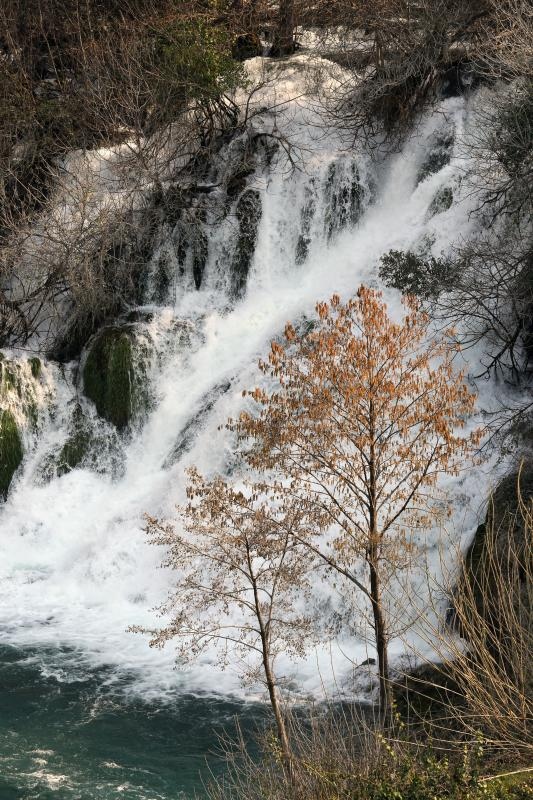 Obilazak NP Krka i Slapova Krke povodom Medjunarodnog dana rijeka. Photo: Dusko Jaramaz/PIXSELL Autor  Dusko Jaramaz/PIXSELL Ključne riječi  slapovi krke, Nacionalni park Krka, rijeka Krka, voda, rijeka,