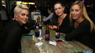 Friday Night Live: Jet Set Band @ Famous Beach Bar & Grill. Foto: Ivan Brčić Friday Night Live: Jet Set Band @ Famous Beach Bar & Grill. Foto: Ivan Brčić