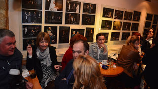 U caffe galeriji “Đina” otvorena izložba “Gospoda Glembajevi” U caffe galeriji “Đina” otvorena izložba “Gospoda Glembajevi”