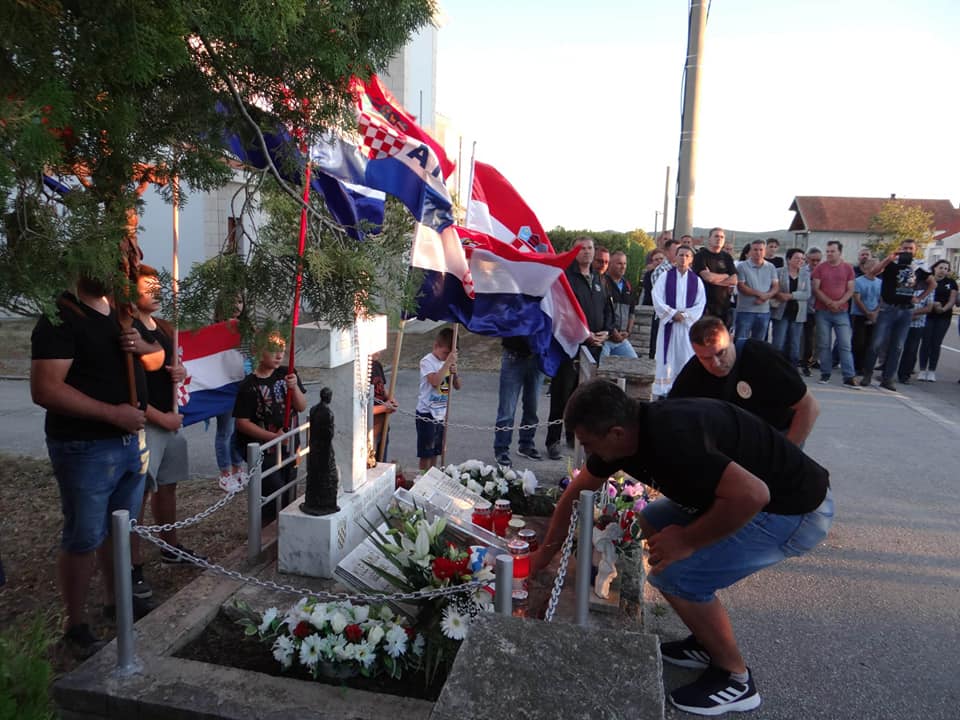 Koracima nade u istinu