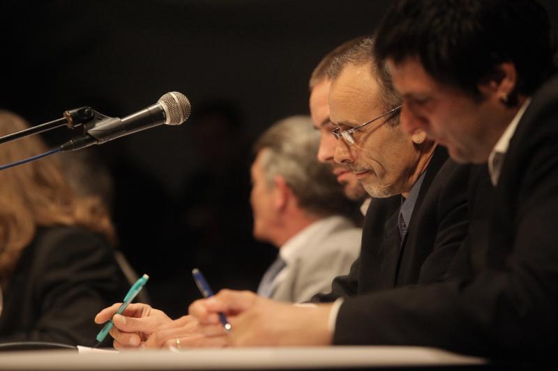 U HKK Zadar odrzana je premijera predstave pod nazivom Aktualni sat, Kulturno umjetnickog drustva Bleke i Konji. Photo: Filip Brala/PIXSELL U HKK Zadar odrzana je premijera predstave pod nazivom Aktualni sat, Kulturno umjetnickog drustva Bleke i Konji. Photo: Filip Brala/PIXSELL