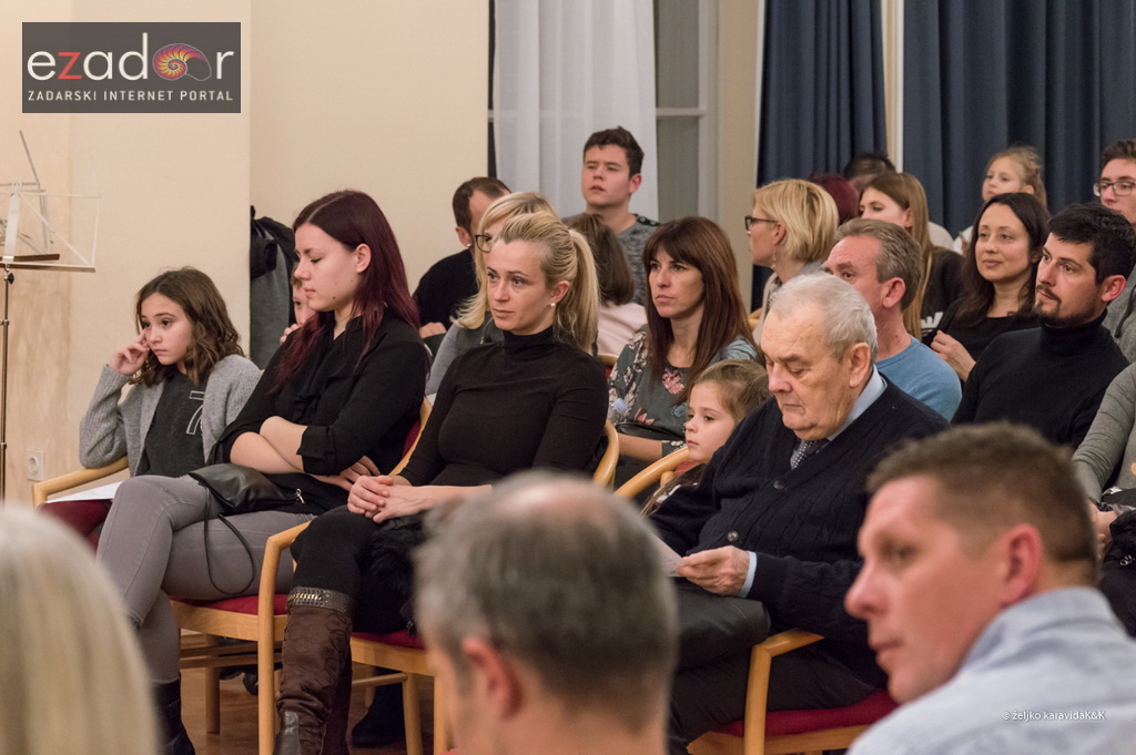 Božićni koncert mladih ansambala Glazbene škole Blagoje Bersa