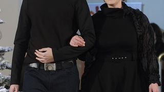 Zagreb, 031209.
Muzej Mimara, Rooseveltov trg.
Humanitarna modna revija hrvatskih modnih dizajnera ‘Zajedno protiv raka’. Uz profesionalne manekenke reviju su nosili Andrija Hebrang, Vesna Pusic, Vesna Skare Ozbolt, Ivo Josipovic i Nadan Vidosevic.
Na fot Zagreb, 031209.
Muzej Mimara, Rooseveltov trg.
Humanitarna modna revija hrvatskih modnih dizajnera ‘Zajedno protiv raka’. Uz profesionalne manekenke reviju su nosili Andrija Hebrang, Vesna Pusic, Vesna Skare Ozbolt, Ivo Josipovic i Nadan Vidosevic.
Na fot