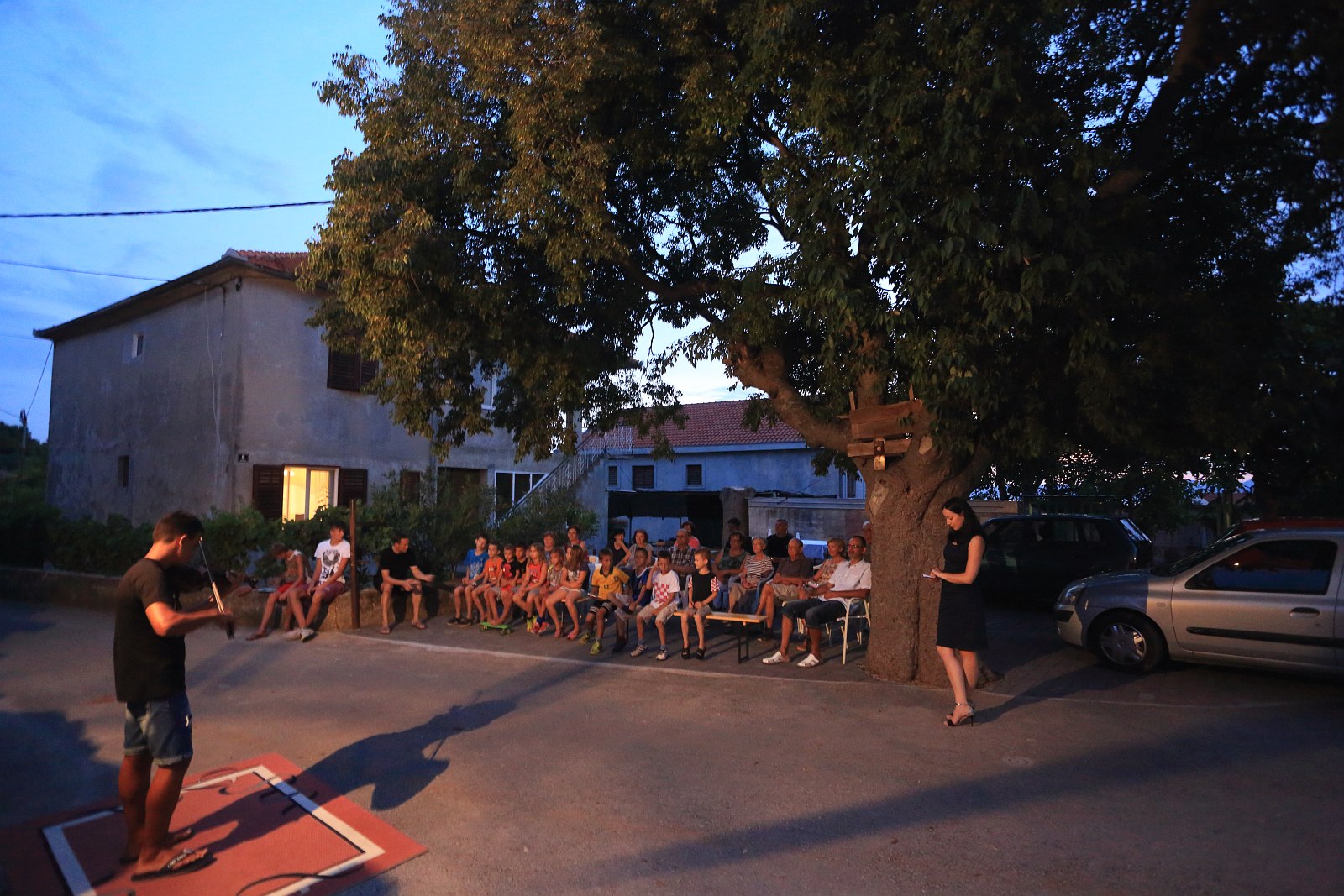 2. Dječje glazbene večeri: Akordi ispod farikule