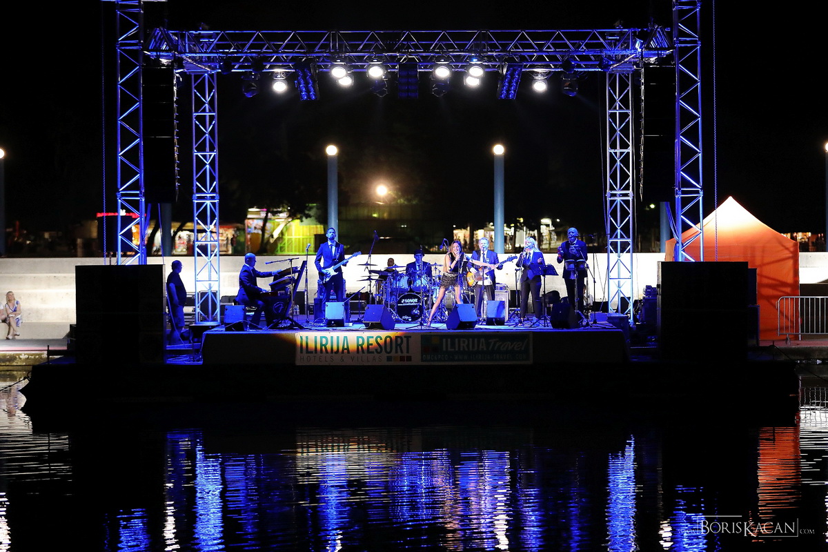 Severina oduševila nastupom na bazenu Ilirije u Biogradu na Moru