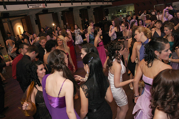 Maturalna večer Gimnazije Vladimira Nazora(Foto:Saša Čuka)