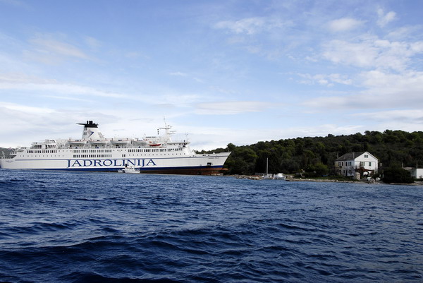 Image 1057527 (auto)