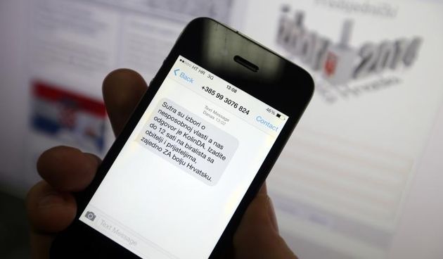 SMS poruka kojom se poziva gradjane da izidju na predsjednicke izbore te odaberu kandidatkinju Kolindu Grabar – Kitarovic. Poruka je poslana na mobilne uredjaje tijekom izborne sutnje koja traje cijelu subotu 27. prosinca te nedjelju 28. prosinca do 19 sa